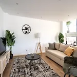 Akivillas Chill *